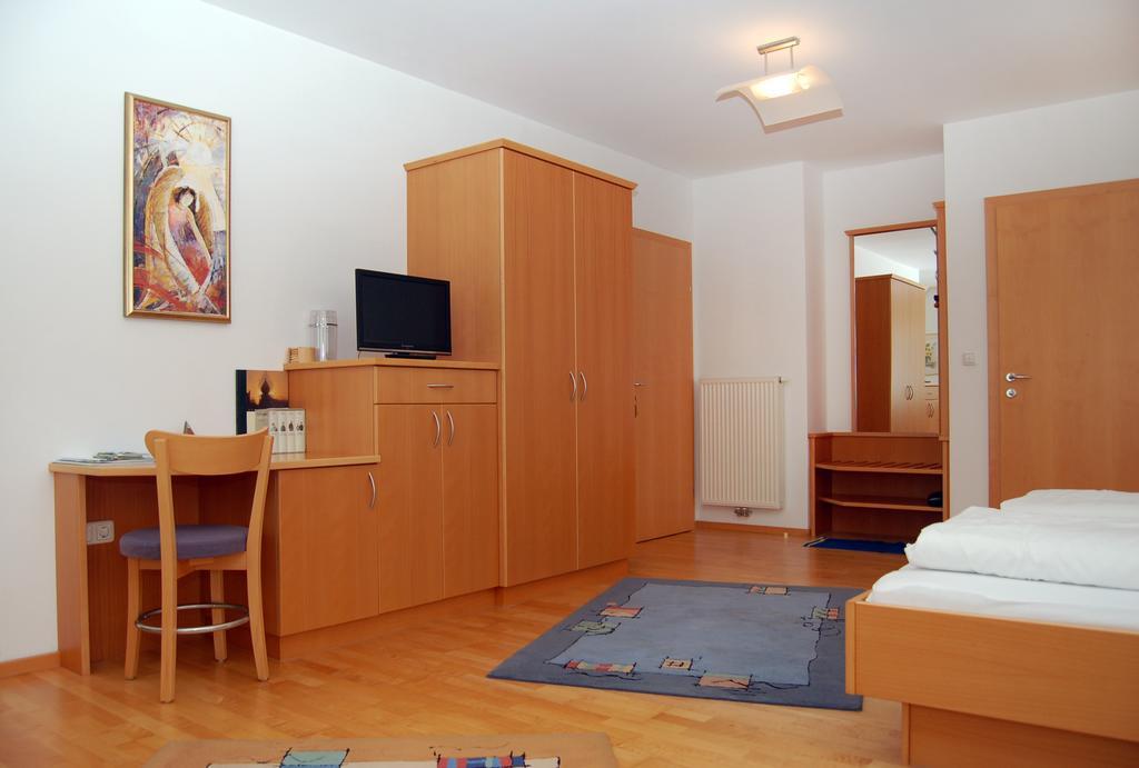 Apartament Pension Zur Post Bad Blumau Pokój zdjęcie