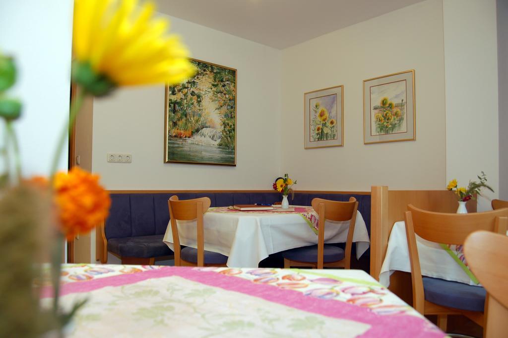 Apartament Pension Zur Post Bad Blumau Zewnętrze zdjęcie